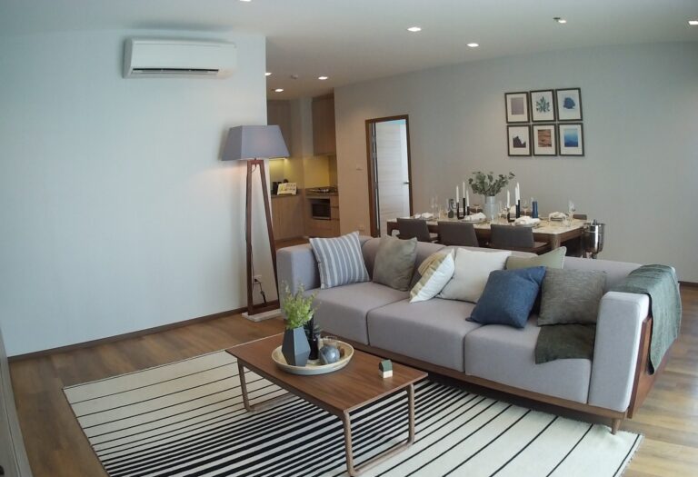 Oakwood Hotel Residence Sriracha