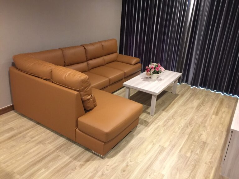Ladda Plus Condominium Sriracha