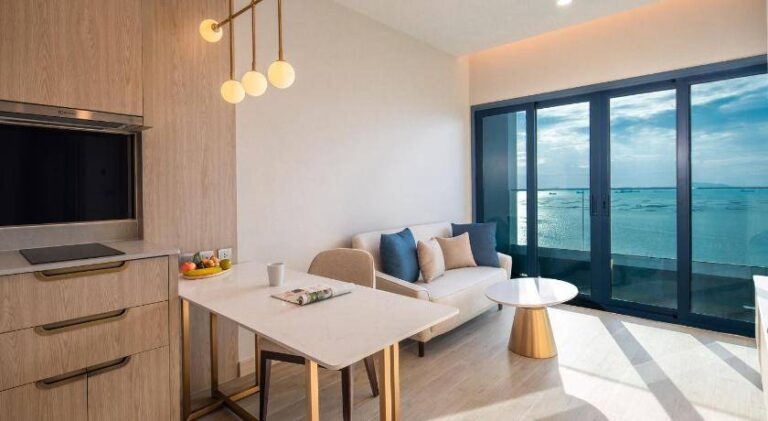 S.Sriracha Hotel & Residence
