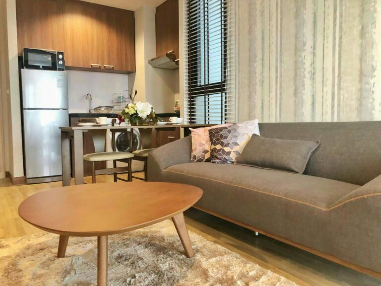 Ladda Plus Condominium Sriracha
