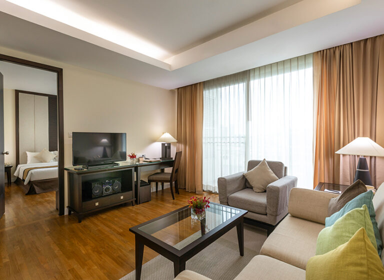Cape Racha Hotel & Serviced Apartments
