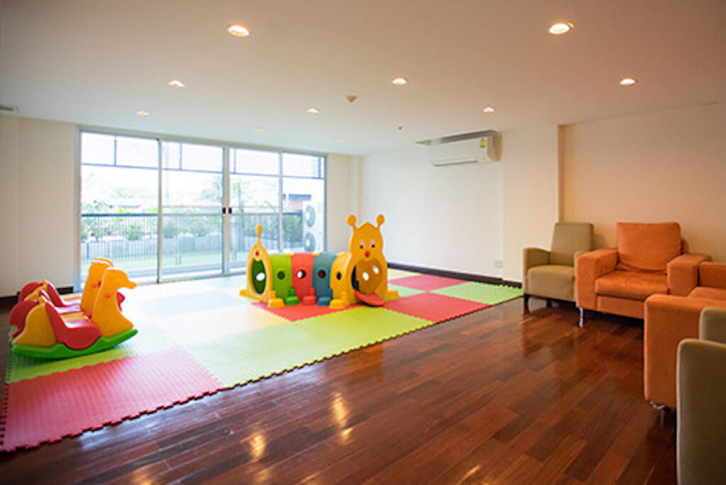 Stellar Residence Sriracha
