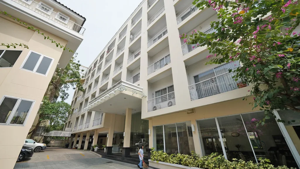 Classic Kameo Sriracha (Hotel & Serviced Apartments)
