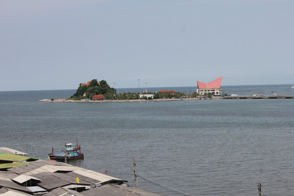 Seaview Sriracha Hotel