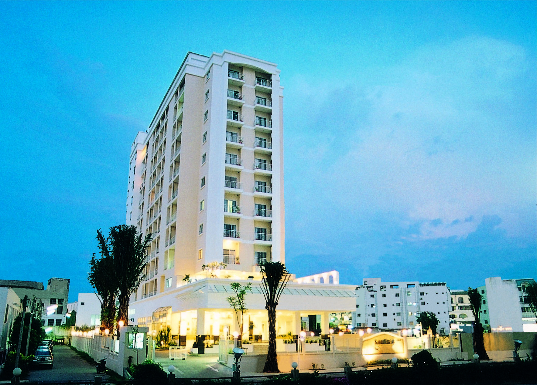 Kameo House Hotel and Serviced Apartments, Sriracha｜建物外観（Building）